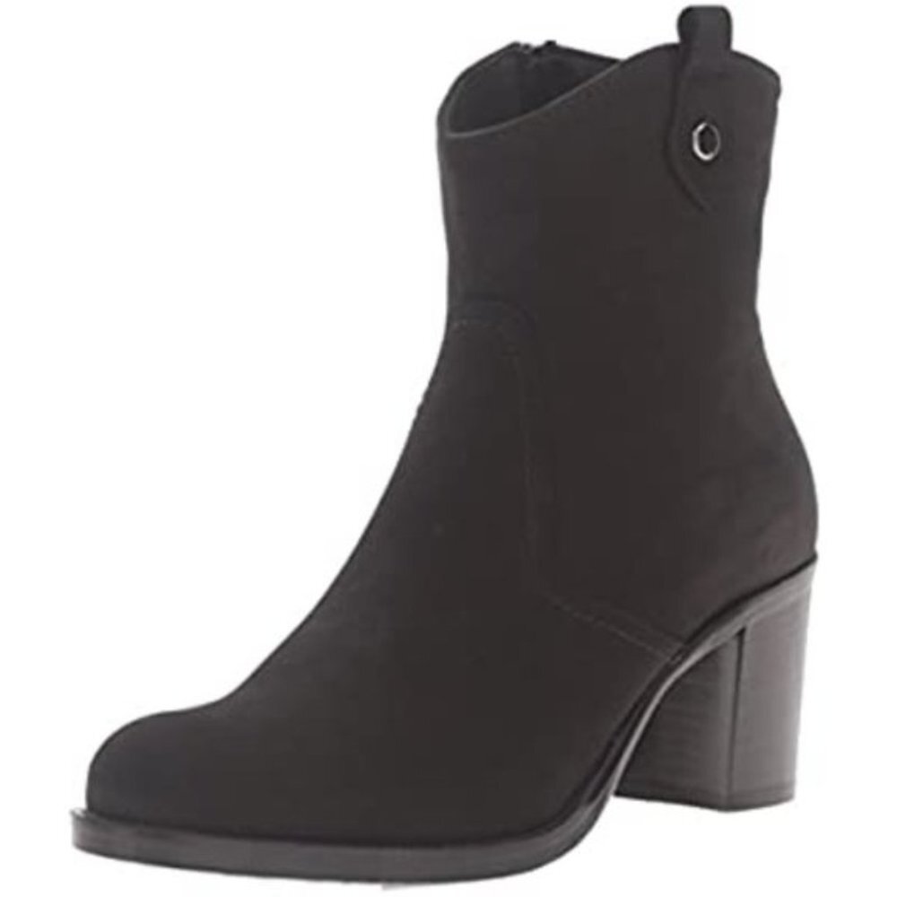 La Canadienne Women's Phinn Nubuck Fashion Boot